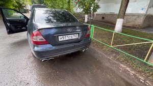 Купил себе страх автосервисов. Mercedes-Benz w211 e500