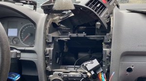 Install Android GPS Radio VW Golf 5