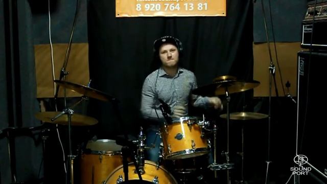 Р. Александров- Drumcover- В Сюткин- Оркестр заводной луны смотреть онлайн