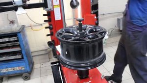 Шиномонтаж в москве на станке Hunter TCX3000