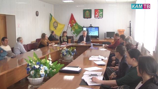 В администрации Каменского района прошло совещание по капитальному ремонту многоквартирных домов смотреть онлайн