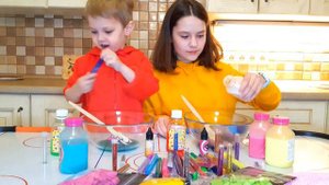 Пауза Слайм челлендж  | Варя и Макс