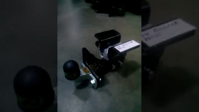 Фаркоп VOLKSWAGEN AMAROK 2010 съемный Umbra Rimorchi 43059/sf смотреть онлайн