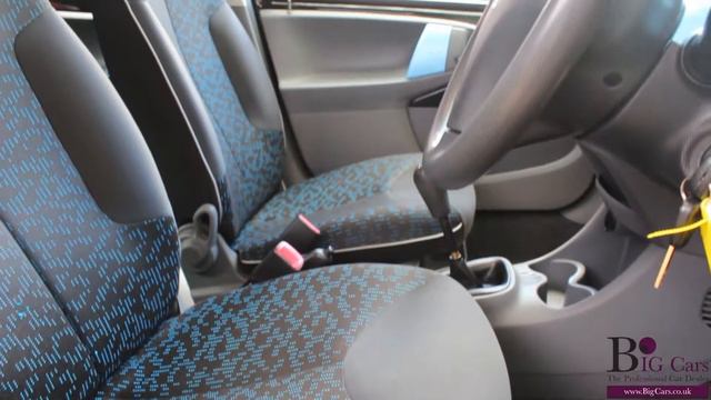 Peugeot 107 Millesim смотреть онлайн