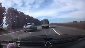 Как правильно выехать в лоб встречке