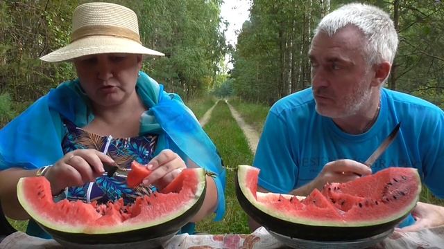 MUKBANG RUSSIA|WATERLEMON|ВЫБРАЛИСЬ НА ПРИРОДУ|САХАРНЫЙ АРБУЗ