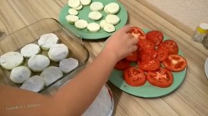 Кабачки с чесноком и помидорами. Овощные башенки