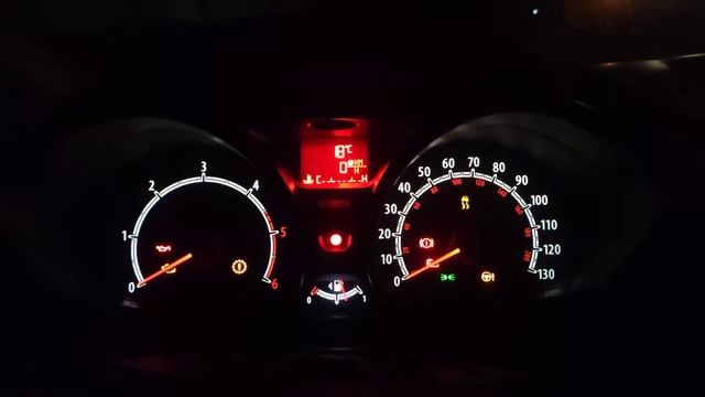 Ford Fiesta Приборка 2012 смотреть онлайн