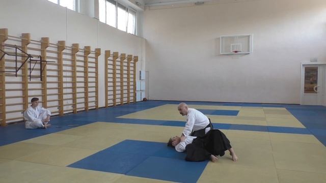 Айкидо, техники на 6 кю. Базовые перемещения, все техники, и немного деталей.