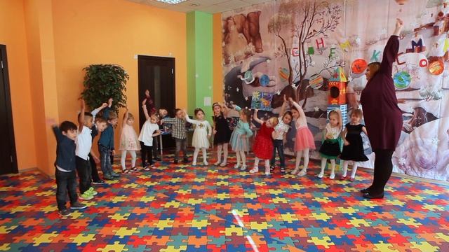 День космонавтики. Солнышко, 3 группа смотреть онлайн