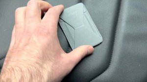 Распаковка картхолдера MOFT для iPhone / Unpacking the MOFT iPhone Card Holder