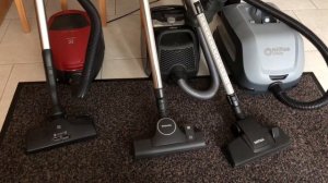 Noise comparison Nilfisk VP600, Miele Boost CX1, Electrolux Pure D8.2