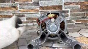 Обзор: Двигатель стиральной машины Ariston C00290840 160027282.00