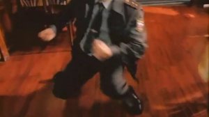 ДМБ прапорщик танцует