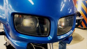 Установка светодиодных би линз в мотоцикл FZS 600 YMAHA. Bi-LED свет на мотоцикл.