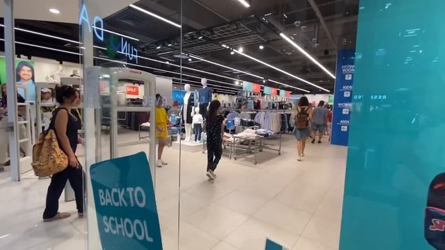 #Влог И снова в Новороссийск. Собираем Аню в школу. Шопинг весь день