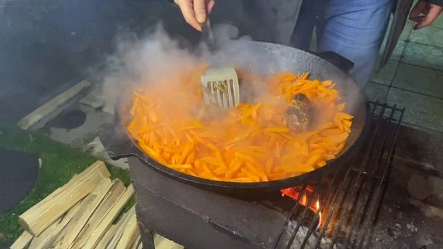 Плов в казане. Пошаговый рецепт (субтитры) #плов #рецепт смотреть онлайн