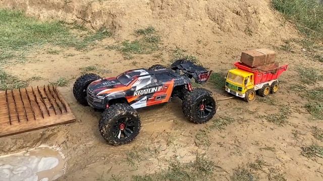 Traxxas X Maxx vs Arrma Kraton 8s | Remote Control Car in Mud | RC Car 4x4