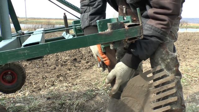Готовим Трактор/Культивируем. Нарезаем гребни.