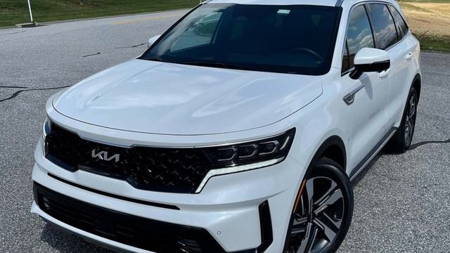 2023 Kia Sorento - hybrid SUV смотреть онлайн