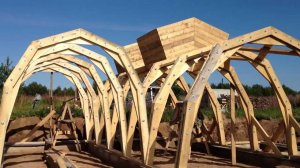 Пристраиваем вторую комнату в домике хоббита