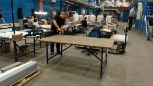 Стол с регулировкой по высоте