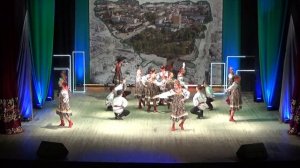 "Как за двором, за двором" хореографическая постановка на материале русского танца.