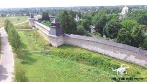 Свято-Успенский Псково-Печерский монастырь с высоты птичьего полета