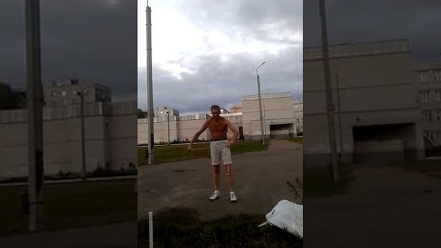 УПРАЖНЕНИЯ НА ЛОВКОСТЬ. смотреть онлайн