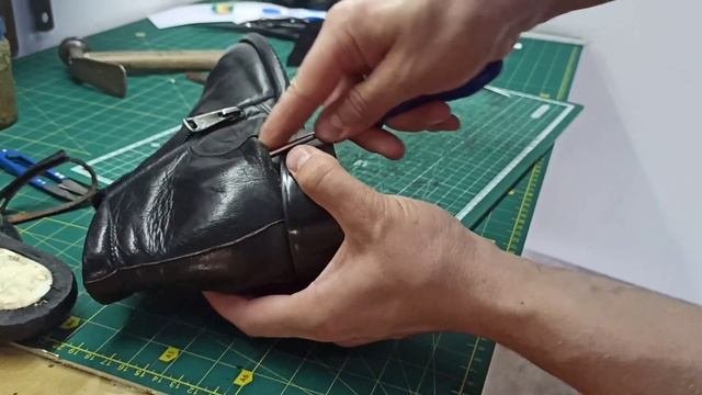 ЖЕНСКАЯ ОБУВЬ. Замена СТЕЛЕК, внутренняя латка! Women's Shoes. Replacing Insoles