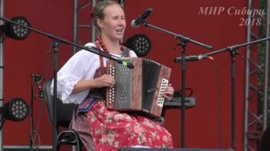 Горбунова София. Фестивальные страдания под гармонь.