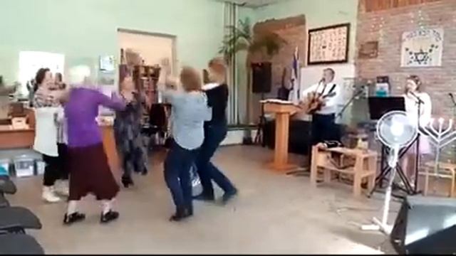 Танцевальное поклонение (песня «Как прекрасно») 10.09.2022г. смотреть онлайн