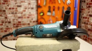 Угловая шлифмашина MAKITA GA7050