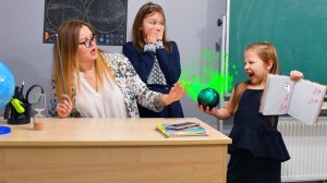 Проклятый ШАР ЖЕЛАНИЙ СТАРШЕКЛАССНИКОВ! ВЫЗВАЛИ РОДИТЕЛЕЙ В ШКОЛУ! Что еще ЗАГАДАЛА Ксюша?!