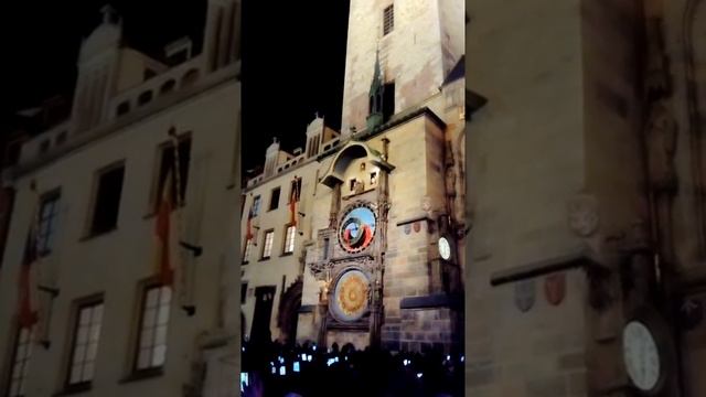 Пражский орлой на Староместской ратуше-самые старые башенные часы в мире (идут с 1410 года)! #short