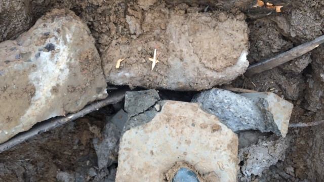 Бурение по бетону установкой горизонтально-направленного бурения УГНБ 3М4