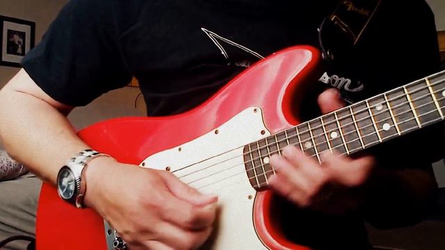 Fender 1972 Bronco Guitar смотреть онлайн