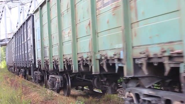 "Синара" 2ЭС6-733 (РЖД/Окт, ТЧ-21 Волховстрой) с грузовым поездом
