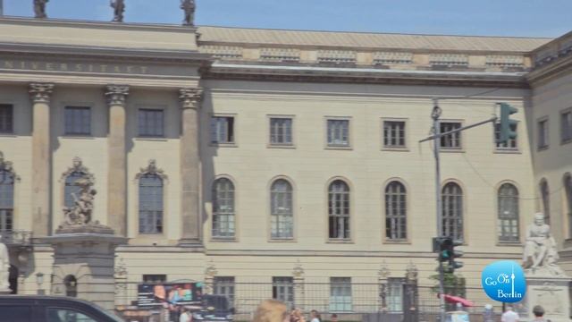 Visit Berlin: Gendarmenmarkt & Bebelplatz | GoOn Berlin смотреть онлайн