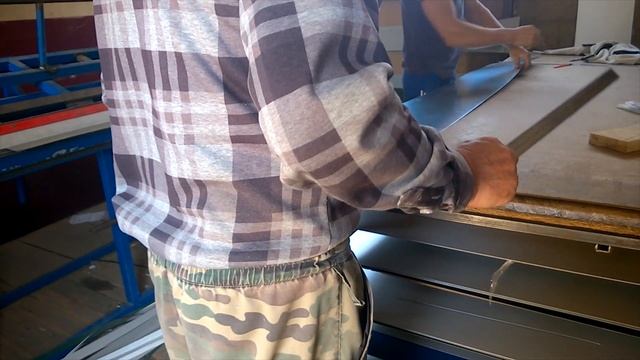 ВЛОГ/Фронтон.Свес.Короб.Крыша над крыльцом. Пристройка смотреть онлайн