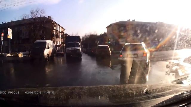 Я на главном авто поворачиваю!!! смотреть онлайн