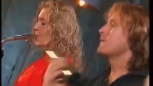 Гарик Сукачёв Александр Ф Скляр и Неприкасаемые - Я милого узнаю по походке -