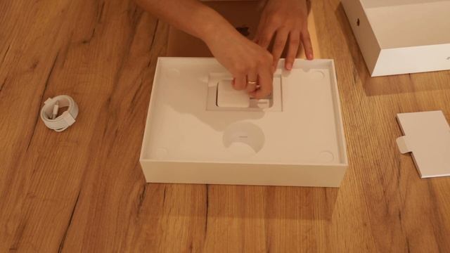 New MacBook Air 2020 GOLD | UNBOXING смотреть онлайн