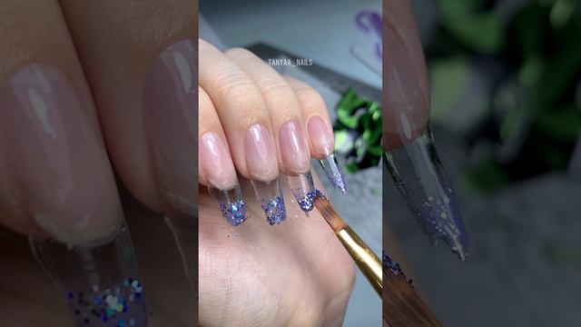 Первое наращивание ногтей на себе смотреть онлайн