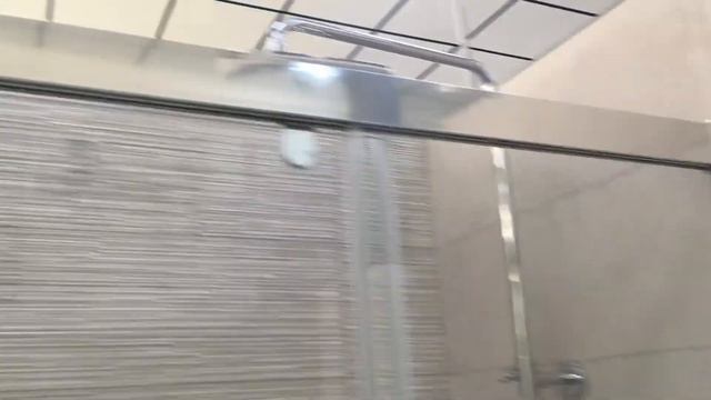 Шторка для ванны стеклянная раздвижная 1500х525х490 AVS HL 8837 (правая) Перла, цвет хром смотреть онлайн