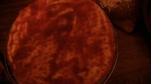 Пицца из готовых коржей в микроволновке