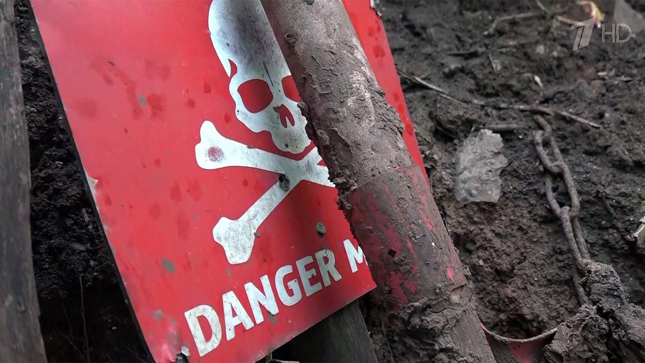 Репортаж съемочной группы Первого канала с позиций интернациональной бригады "Пятнашка"