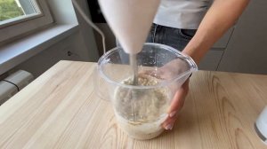 Морковный торт с кремом из орехов кешью. Без глютена.