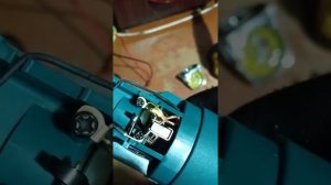 Обзор (Румынской) болгарки макита 9565 CVR.  1400W   125 круг