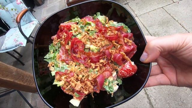 Что я ем за день ? Как похудеть | Мои тарелочки | Салат с беконом смотреть онлайн